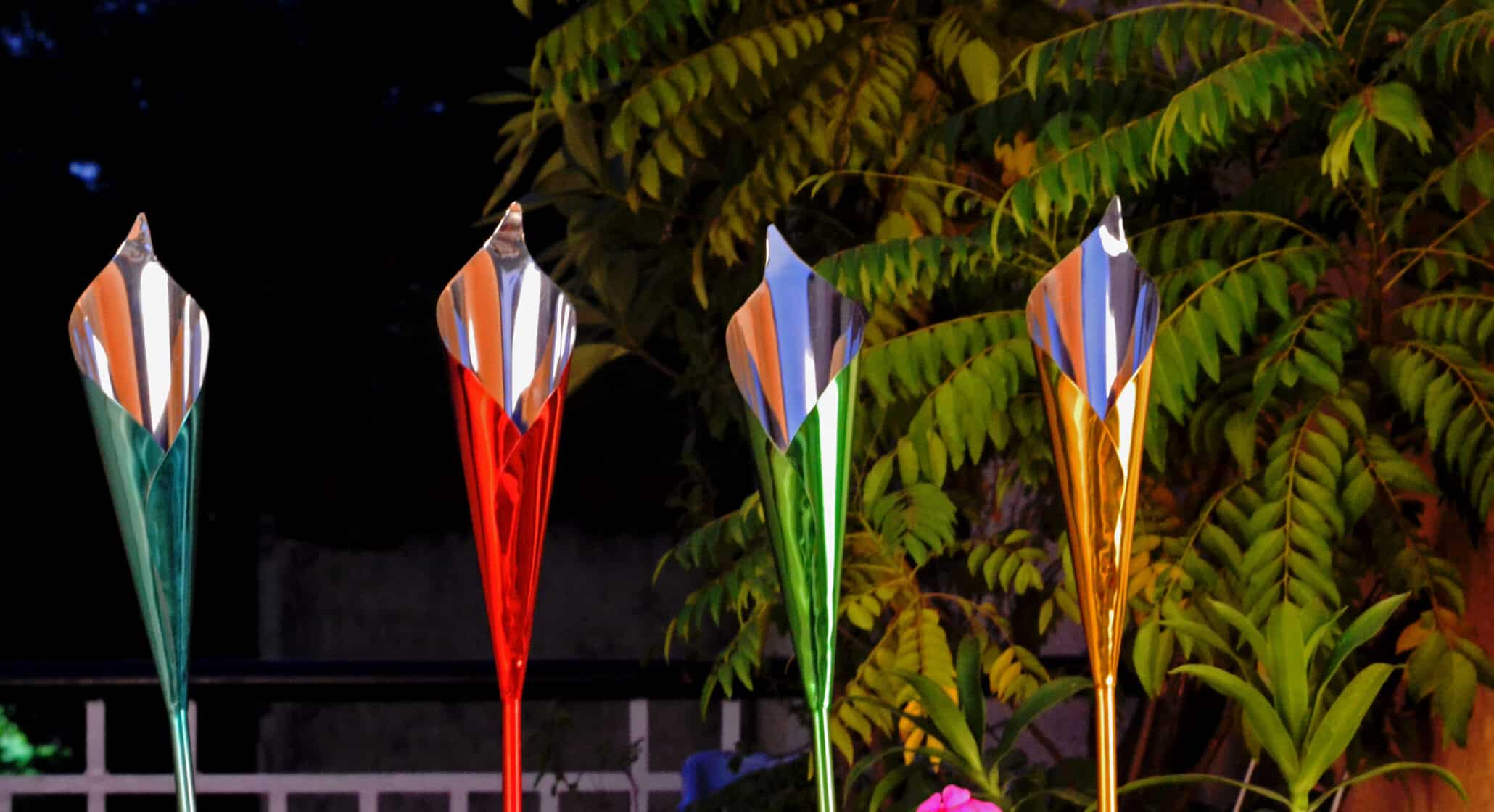 Tulip Shape Garden Candle Holder in Stainless Steel Set of 4pc