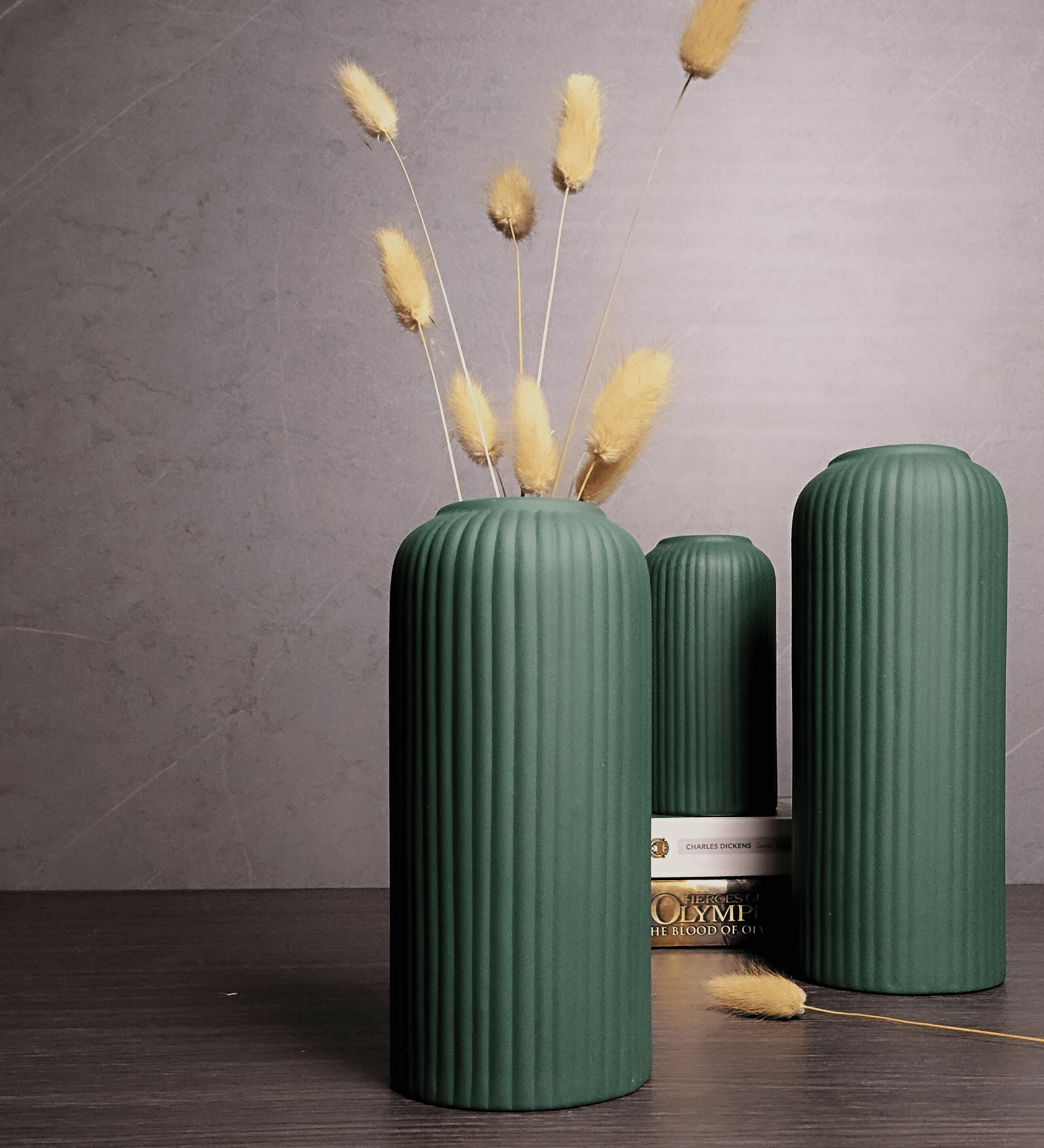Ribbed Design Bottle Green Ceramic Flower Vase-8″ (Medium -Without Flower)